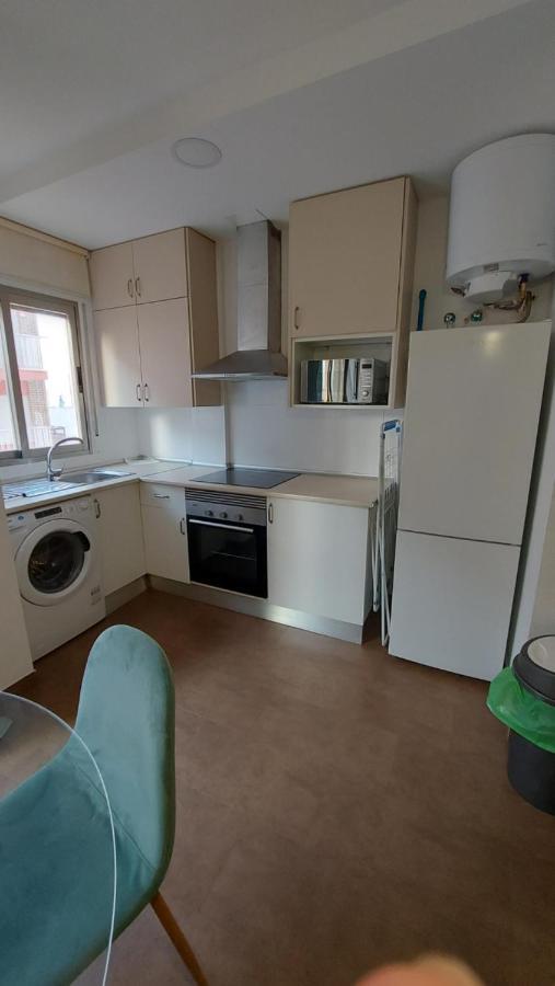 Apartamento Moderno Vacacional Aguilas Ngoại thất bức ảnh